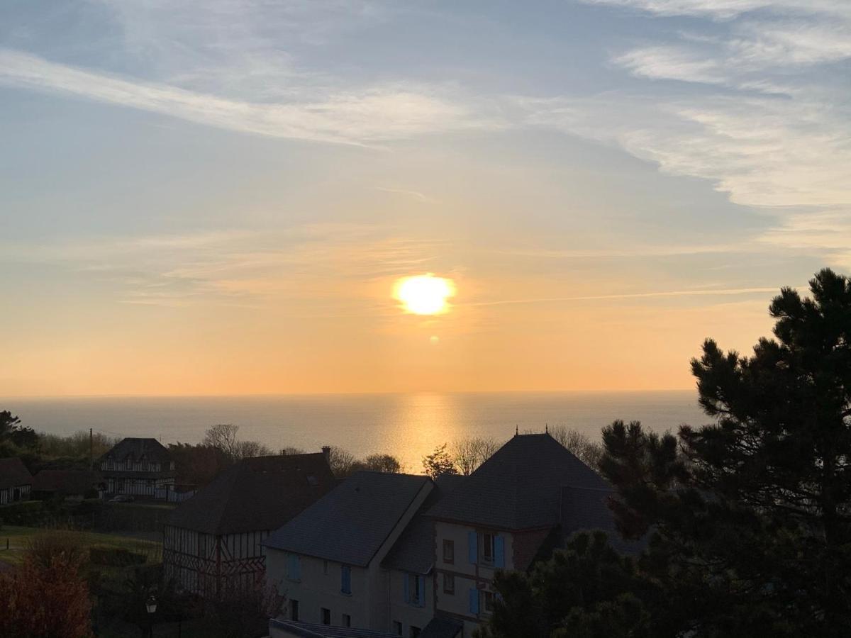 Trouville-Apt Renove-Balcon Magnifique Vue Mer Exterior photo